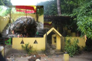 कुरिनघाटको महादेवथान मन्दिरमा चोरी